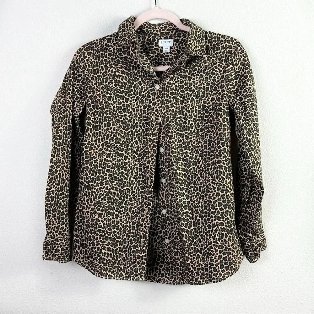 J. Crew Button down Poplin Shirt - Leopard / Cheetah/ Animal Print size XS